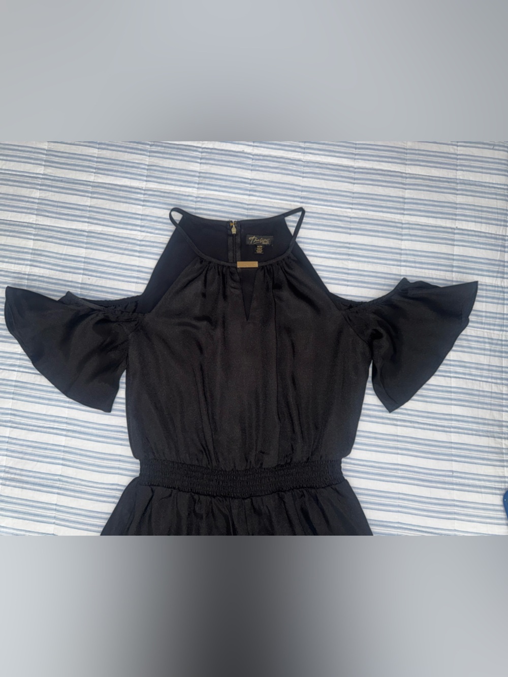 Classic Black Maxi Dress - Picture 3 of 5
